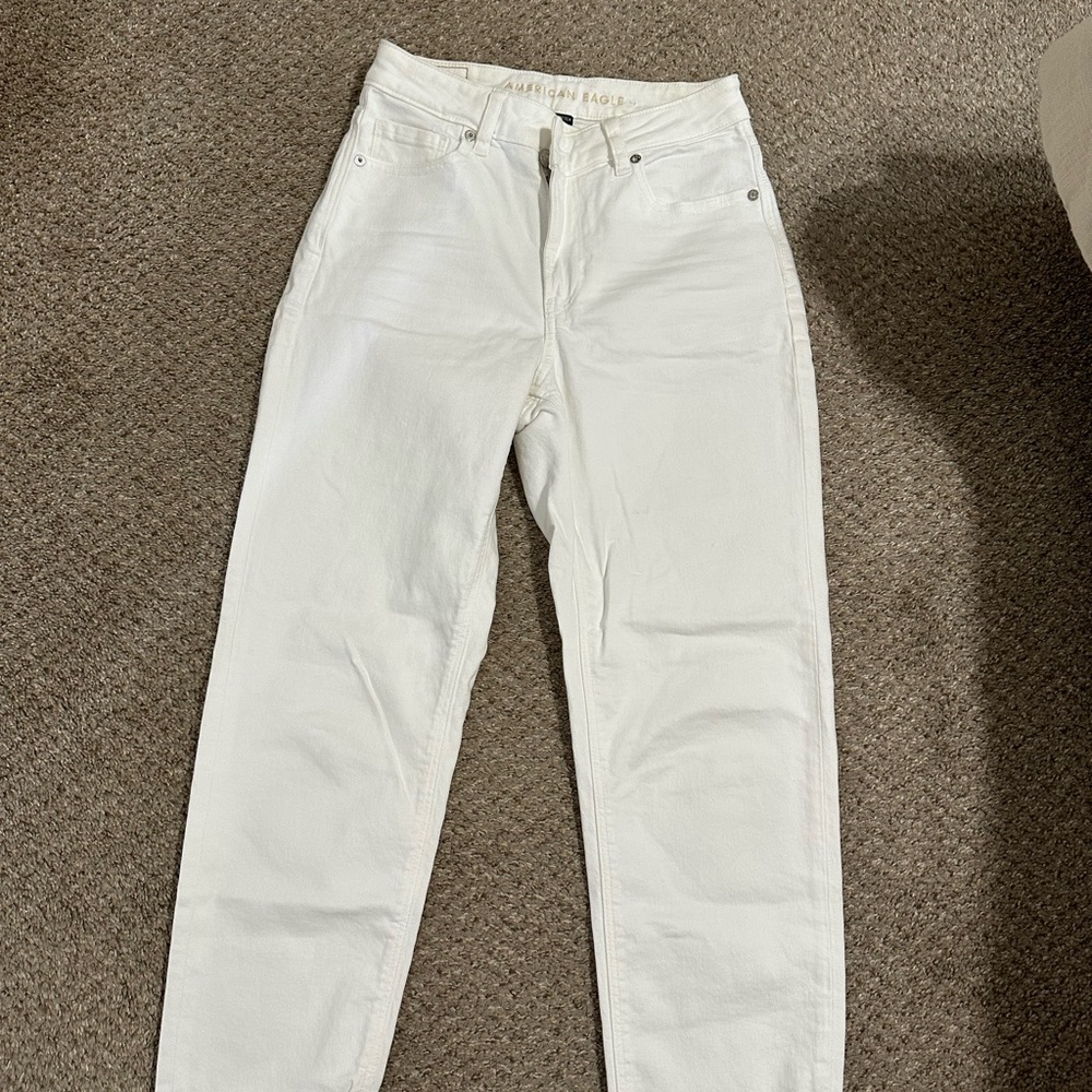 American Eagle White Jeans